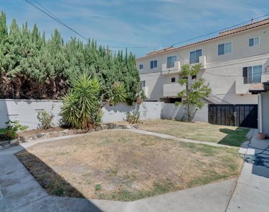 15013 Hartsook Street - Photo Thumbnail 37