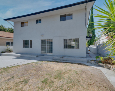 15013 Hartsook Street - Photo Thumbnail 35
