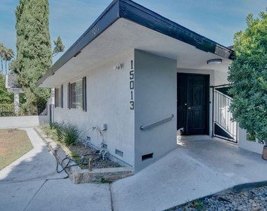 15013 Hartsook Street - Photo Thumbnail 2