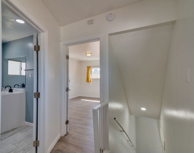 15013 Hartsook Street - Photo Thumbnail 24