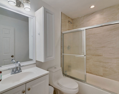 15013 Hartsook Street - Photo Thumbnail 21