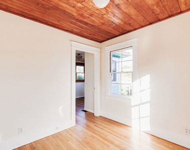 1005 W Kensington Road - Photo Thumbnail 21