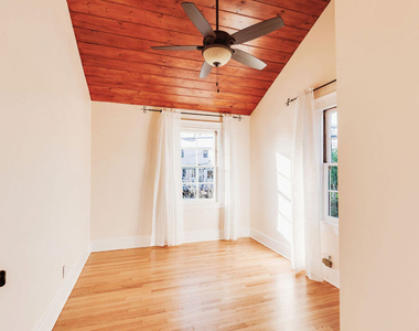 1005 W Kensington Road - Photo Thumbnail 15