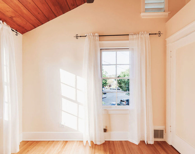 1005 W Kensington Road - Photo Thumbnail 16