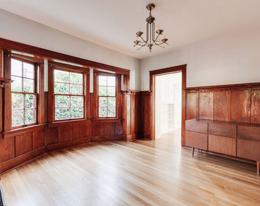 1005 W Kensington Road - Photo Thumbnail 6