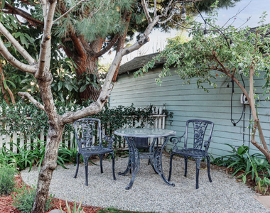 1005 W Kensington Road - Photo Thumbnail 33