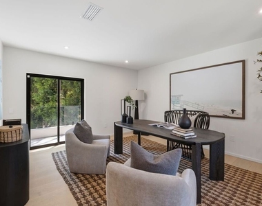 1712 N Beverly Glen Boulevard - Photo Thumbnail 27