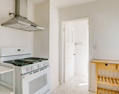 6632 W 87th Street - Photo Thumbnail 11