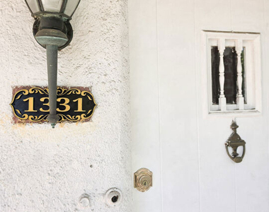 1331 Masselin Avenue - Photo Thumbnail 18