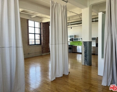 1850 Industrial Street - Photo Thumbnail 13