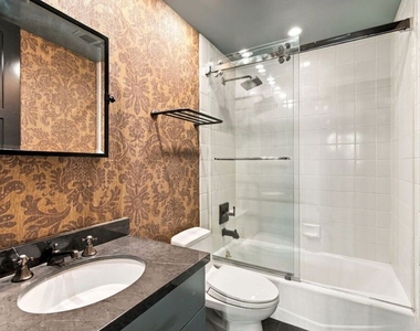 2132 Century Park Lane - Photo Thumbnail 19