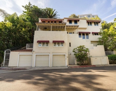 7887 Hillside Avenue - Photo Thumbnail 27