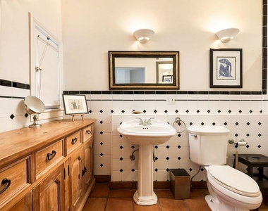 7887 Hillside Avenue - Photo Thumbnail 18