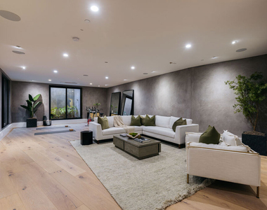 5988 W 76th Street - Photo Thumbnail 10