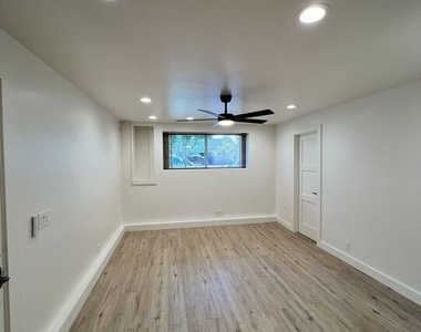 2739 Dorman St - Photo Thumbnail 3