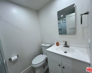 2739 Dorman St - Photo Thumbnail 12