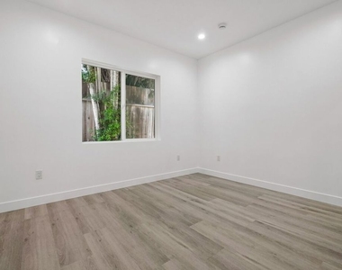 1434 Beverwil Drive - Photo Thumbnail 8