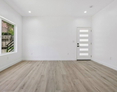 1434 Beverwil Drive - Photo Thumbnail 3