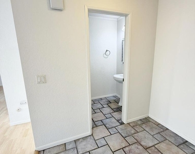 9983 Paseo Montril Dr. - Photo Thumbnail 4