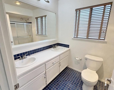 9983 Paseo Montril Dr. - Photo Thumbnail 28
