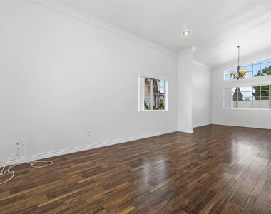 1259 Calle Candelero - Photo Thumbnail 28