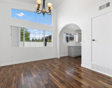 1259 Calle Candelero - Photo Thumbnail 18