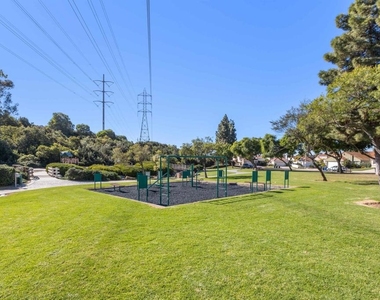 1259 Calle Candelero - Photo Thumbnail 44