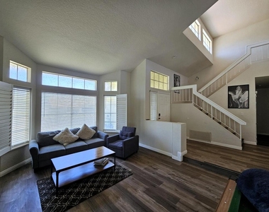 69911 Willow Lane - Photo Thumbnail 3