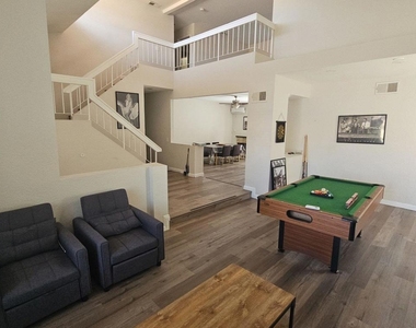 69911 Willow Lane - Photo Thumbnail 4