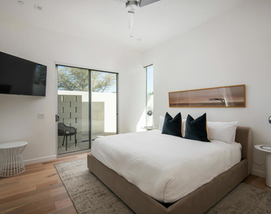 80943 Elemento Lane - Photo Thumbnail 9