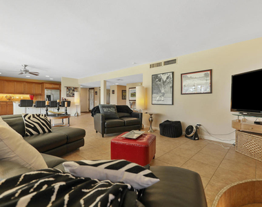 42505 Adams Street - Photo Thumbnail 13