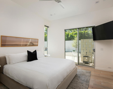 80883 Elemento Lane - Photo Thumbnail 16