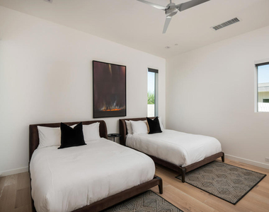 80883 Elemento Lane - Photo Thumbnail 10