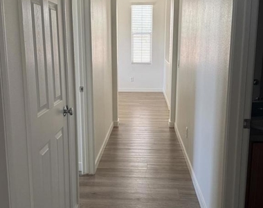 37308 Sandwell Street - Photo Thumbnail 14