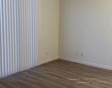 37308 Sandwell Street - Photo Thumbnail 21