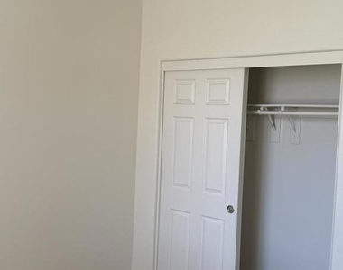 37308 Sandwell Street - Photo Thumbnail 13