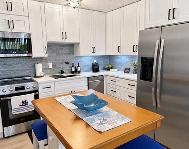 145 Ocean Avenue - Photo Thumbnail 4