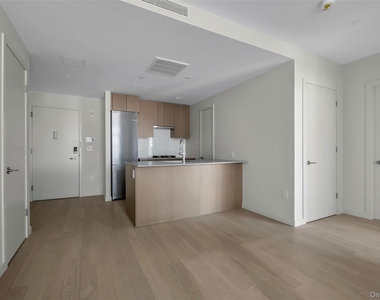 131-02b 40th Road - Photo Thumbnail 3