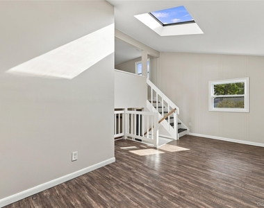 16 Imperial Drive - Photo Thumbnail 9