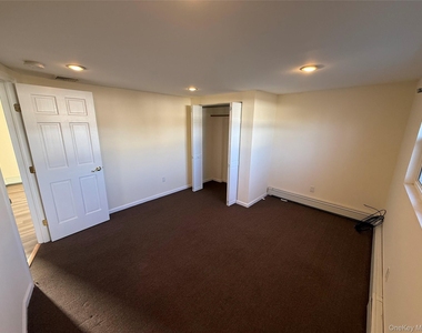 84 Surf Road - Photo Thumbnail 4