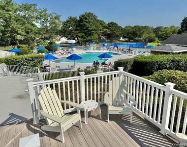 21 Village Circle E - Photo Thumbnail 19