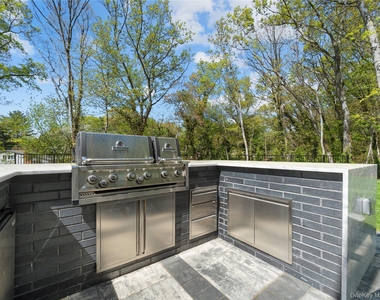 5 N Hills Road - Photo Thumbnail 5