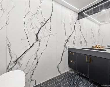 5 N Hills Road - Photo Thumbnail 22