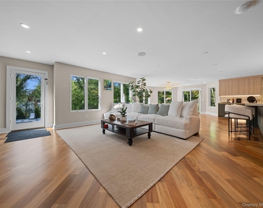 5 N Hills Road - Photo Thumbnail 8