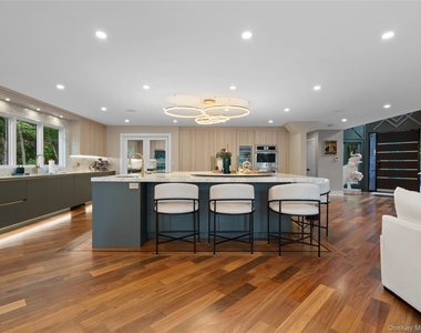 5 N Hills Road - Photo Thumbnail 19