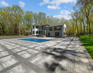 5 N Hills Road - Photo Thumbnail 1