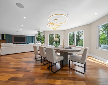 5 N Hills Road - Photo Thumbnail 12