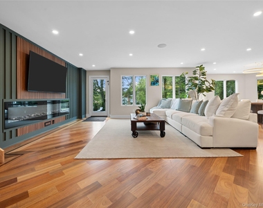 5 N Hills Road - Photo Thumbnail 6