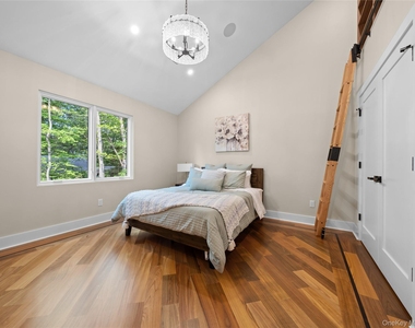 5 N Hills Road - Photo Thumbnail 39