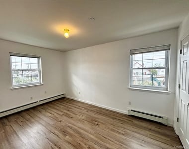 6261 De Costa Avenue - Photo Thumbnail 6